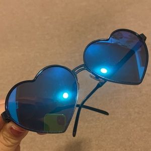 Wildfox heart sunglasses